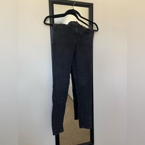 Black American eagle skinny jeans